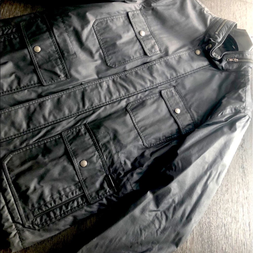 AUTHENTIC COACH MENS WATERPROOF JACKET PROOF